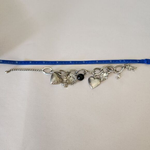 Unbranded Silvertone Adorable Chunky Charm Bracelet With 7 Charms - Picture 6 of 6